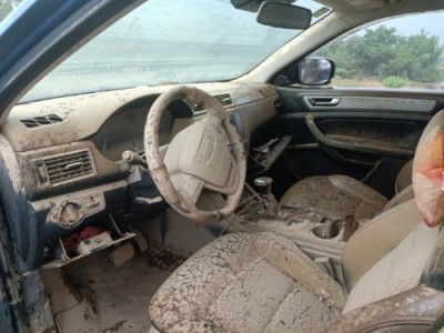 17年观致观致5中型车