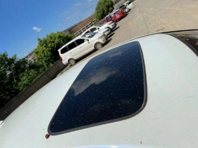 13年本田歌诗图小型车