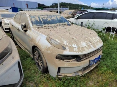 20年领克领克03小型车