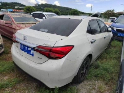 18年丰田雷凌中型车