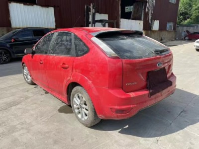11年福特福克斯中型车