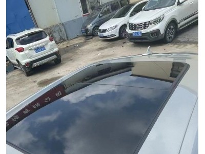 17年奥迪奥迪A4L小型车