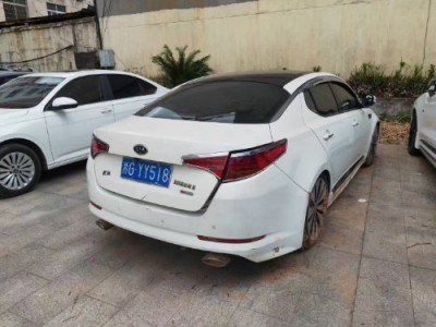 12年起亚起亚K5小型车