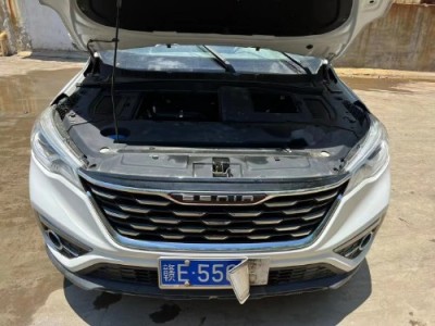 18年一汽森雅R8SUV