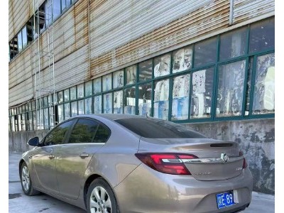 22年别克君威小型车