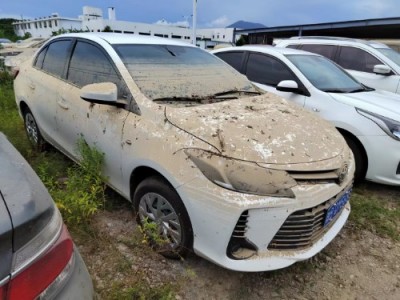 21年丰田威驰中型车