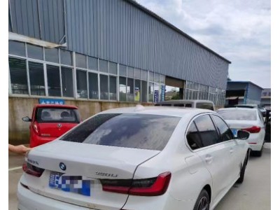22年宝马宝马3系小型车