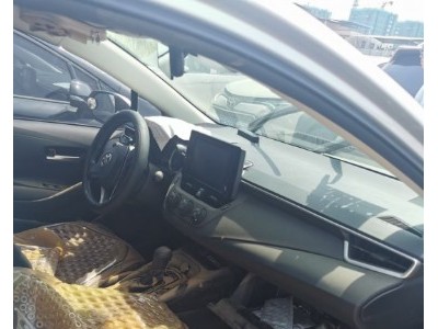 21年丰田卡罗拉小型车