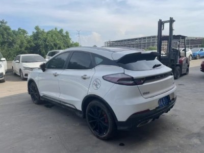 21年吉利帝豪SUV
