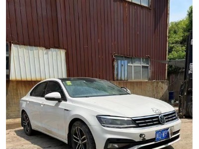18年大众凌渡小型车