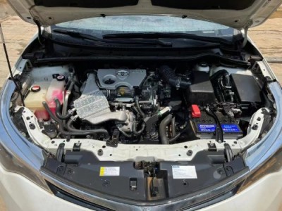 18年丰田雷凌中型车