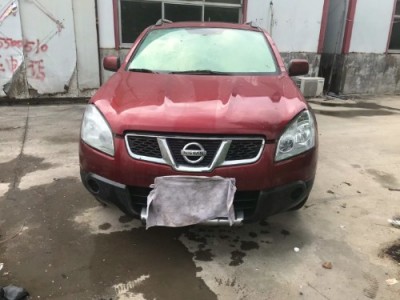 13年日产逍客SUV