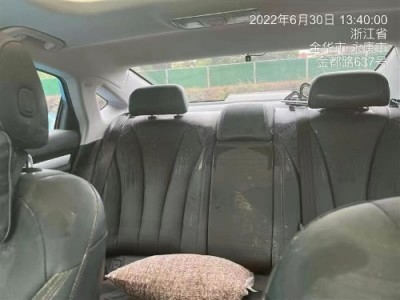 21年吉利博瑞小型车