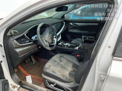 21年吉利博瑞小型车
