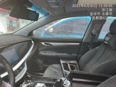 21年吉利博瑞小型车
