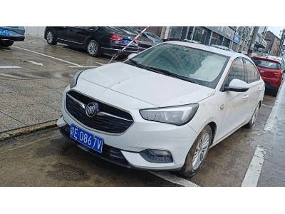 18年别克凯越中型车