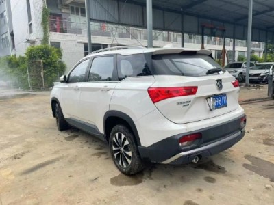 21年宝骏宝骏530SUV