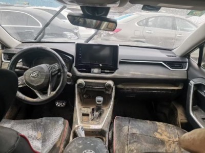 20年丰田RAV4荣放SUV