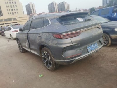 20年比亚迪宋SUV