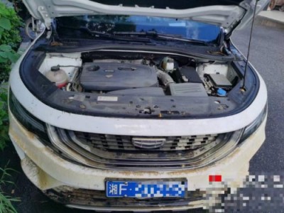20年吉利豪越SUV