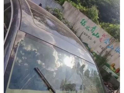20年别克君越小型车