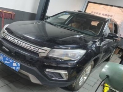 18年长安长安CS75SUV