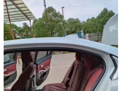 22年宝马宝马3系小型车