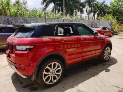 12年路虎揽胜极光SUV