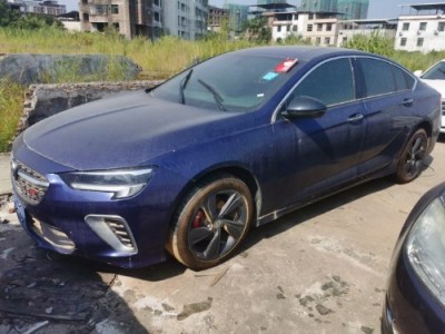 21年别克君威中型车