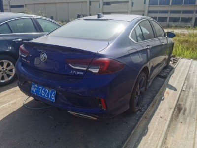 21年别克君威中型车