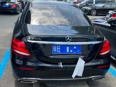 19年奔驰奔驰E级小型车