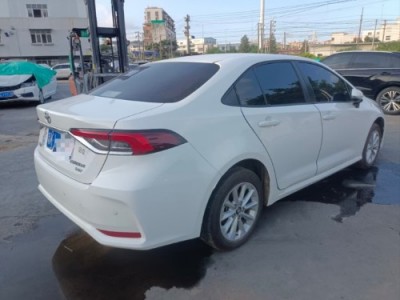 21年丰田卡罗拉小型车
