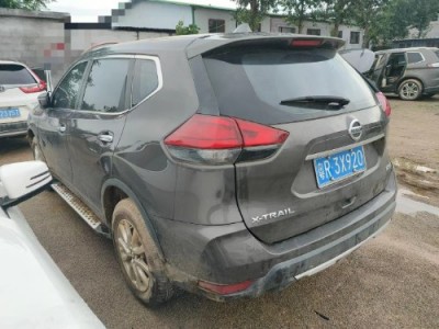 21年日产奇骏SUV