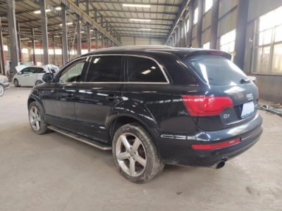 13年奥迪奥迪Q7SUV