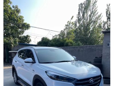 17年现代途胜SUV