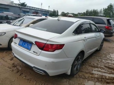 20年吉利帝豪GL小型车