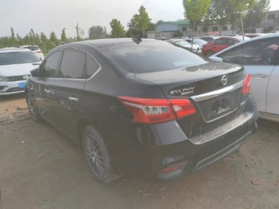 19年日产轩逸小型车