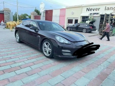 13年保时捷保时捷Panamera跑车