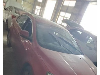 14年荣威荣威350小型车