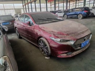 21年马自达马自达3 昂克赛拉中型车