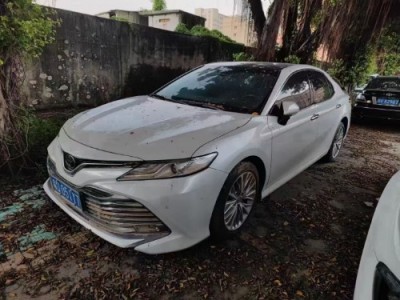 20年丰田凯美瑞小型车