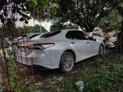 20年丰田凯美瑞小型车