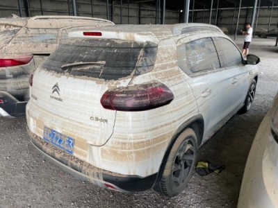 15年马自达马自达CX-3中型车