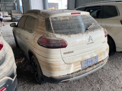 15年马自达马自达CX-3中型车