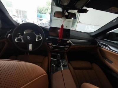 21年宝马宝马5系小型车