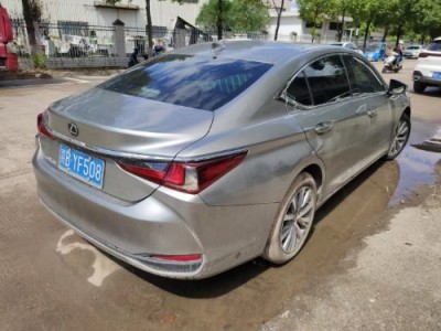 19年雷克萨斯雷克萨斯ES中型车