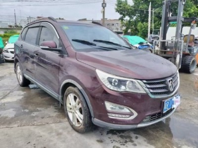 16年宝骏宝骏560SUV