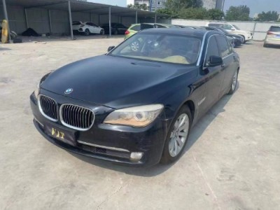 12年宝马宝马7系小型车