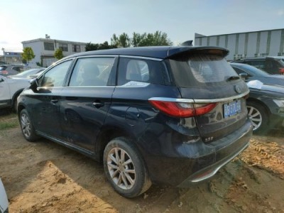19年比亚迪宋MAXSUV