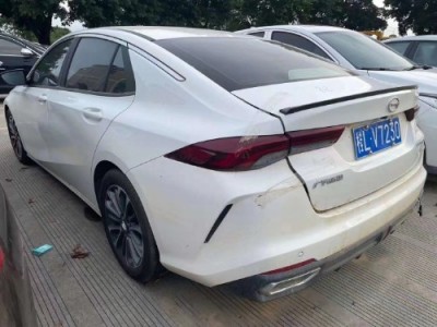 21年广汽传祺影豹小型车